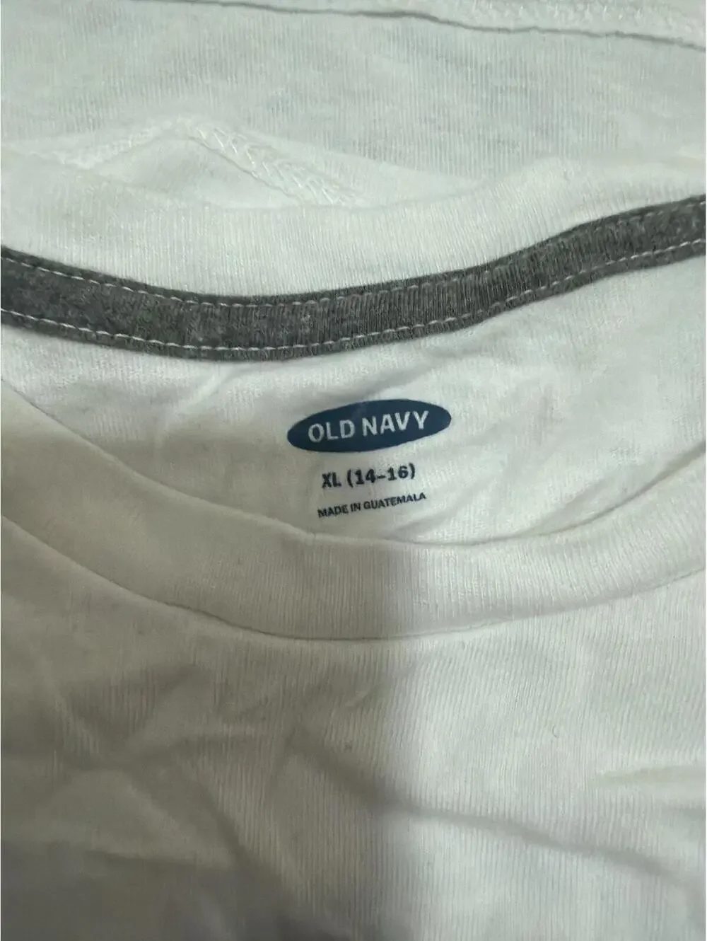 Old Navy Kids Boys Bear White Graphic T-Shirt XL
